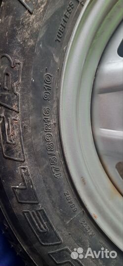 Bridgestone Dueler H/T 175/80 R16