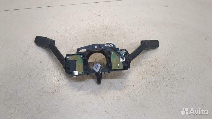 Переключатель поворотов и дворников Volkswagen Gol