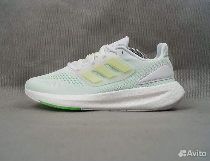 Кроссовки Adidas Pureboost