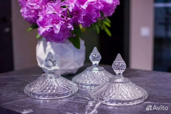 Хрустальные крышки для вазы