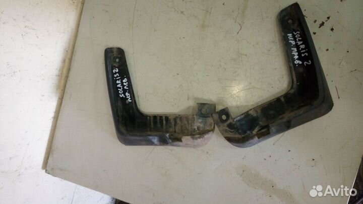 Hyundai Solaris 2 передние брызговики