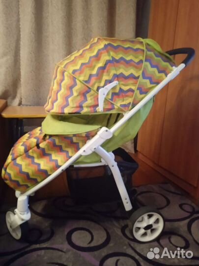 Детская коляска