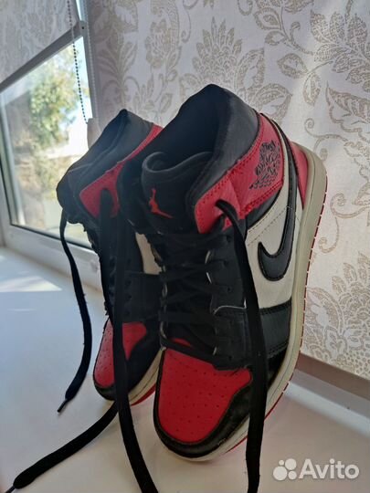 Кроссовки джордан