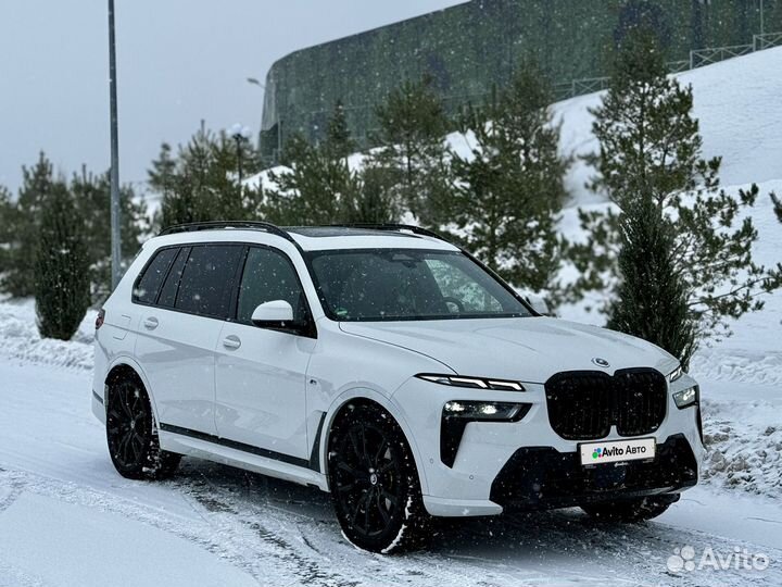 BMW X7 3.0 AT, 2023, 21 000 км