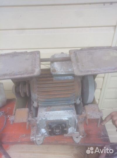 Электроинструмент бу