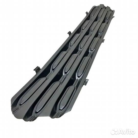 Зимняя заглушка радиатора подойдет только Niva Tra