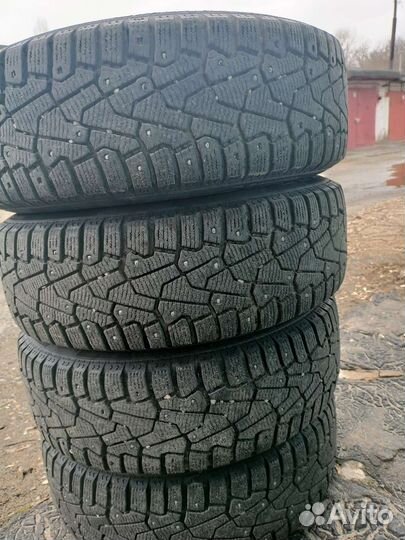 Pirelli Ice Zero 195/60 R15 88