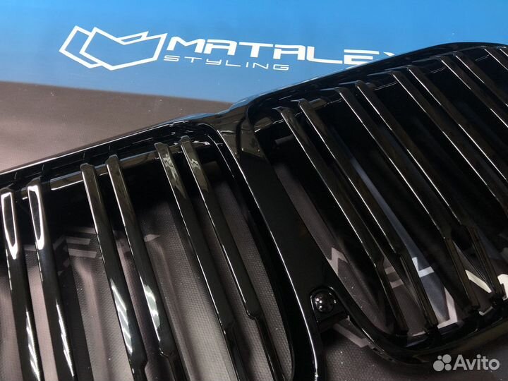 Решетка радиатора BMW X7 G07 M глянец