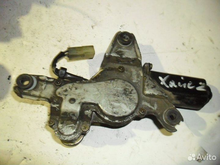 Мотор дворников задний Toyota Hiace