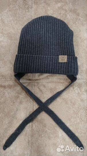 Шапка осень-весна холодная