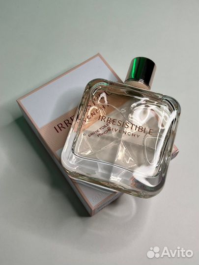 Духи Irrésistible Givenchy Eau de Toilette Fraiche