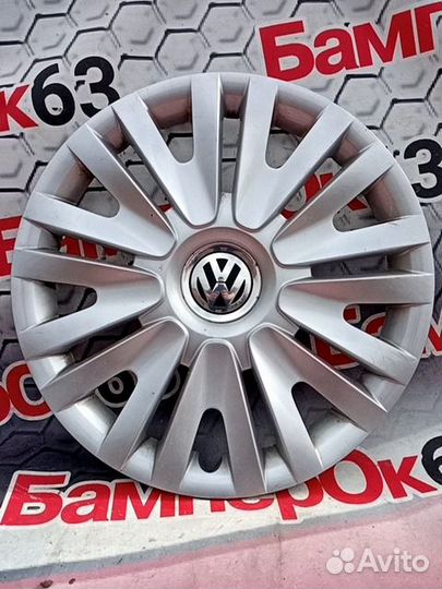 Колпак колеса Volkswagen Golf