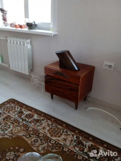 Тумбочка прикроватная бу