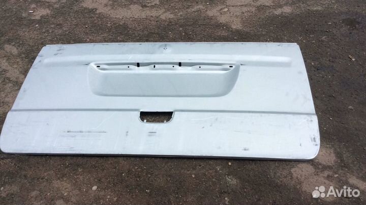 Рем Панель Крышка Багажника Мерседес Вито 639