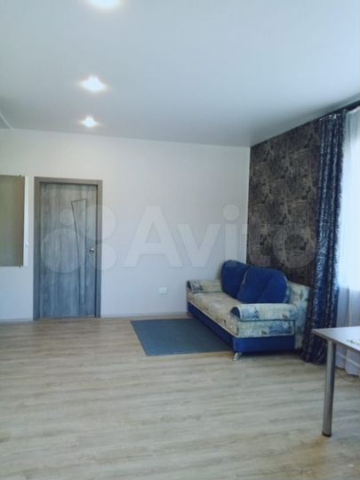 Коттедж 96 м² на участке 6 сот.