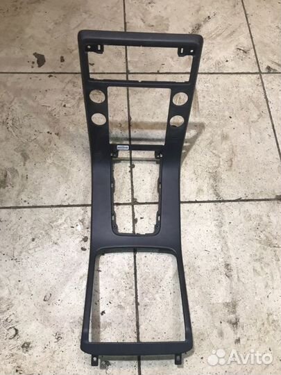 Центральная консоль Volvo S80 2008