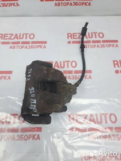 Суппорт тормозной передний правый Mazda Mazda3 BK