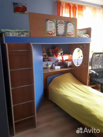 Продается кровать чердак