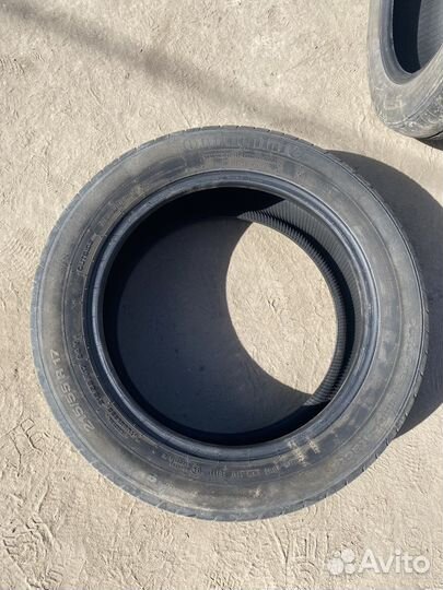 Kumho Sense KR26 215/55 R17