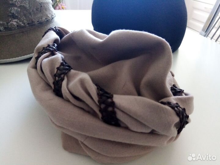 Женский головной убор, шляпа