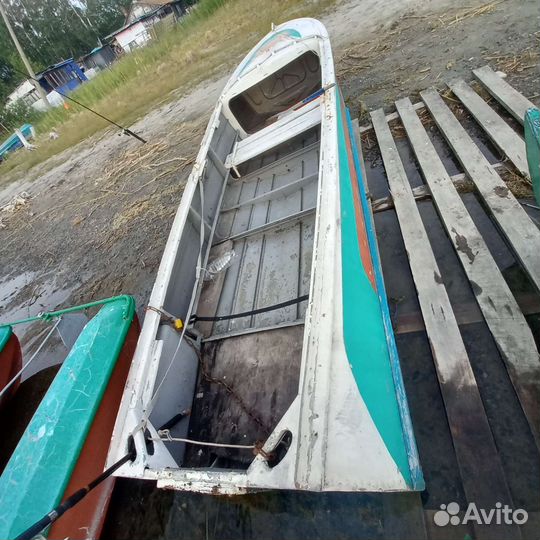 Лодка Казанка M