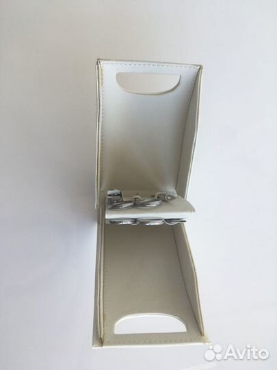 Новый. Маникюрный набор подарочный/дорожный