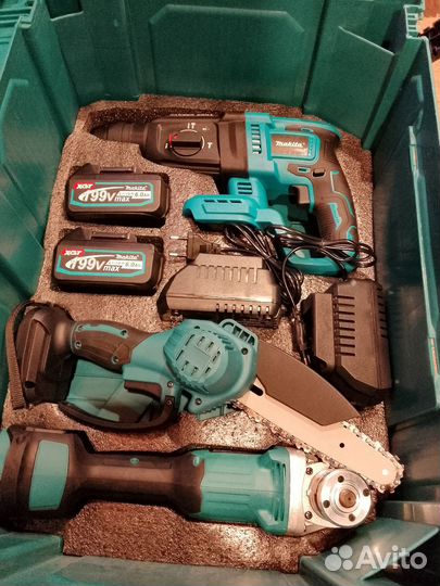 Аккумуляторный набор makita 4 в 1