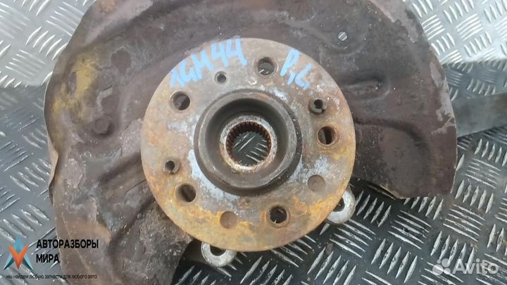 Ступица передняя левая Mercedes-Benz R-Класс W251