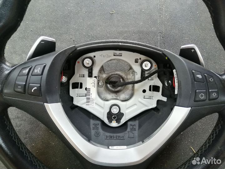 Руль BMW x5 e70 x6 e71 с лепестками и обогревом