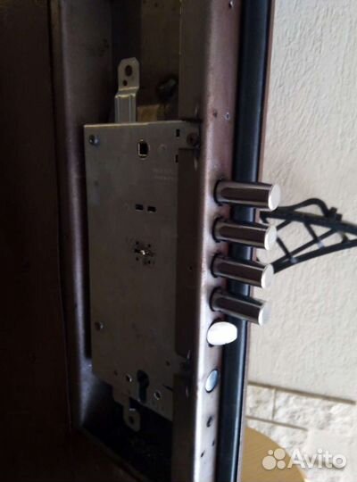 Вскрытие замена замков открыть сейф открыть авто