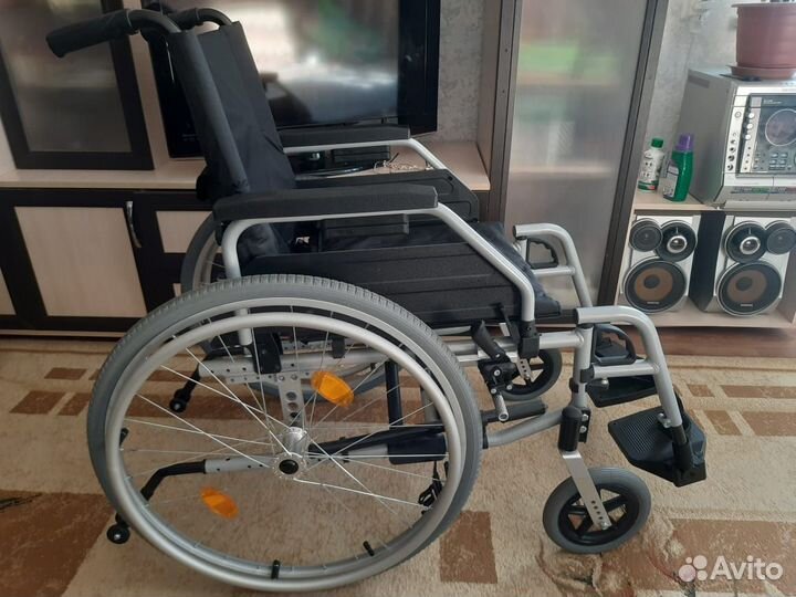 Инвалидная коляска для дома Ottobock