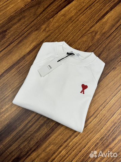 Женский свитшот Ami