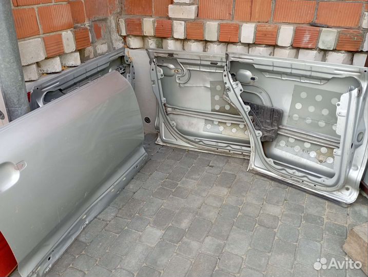 Двери на Порше Кайен 955