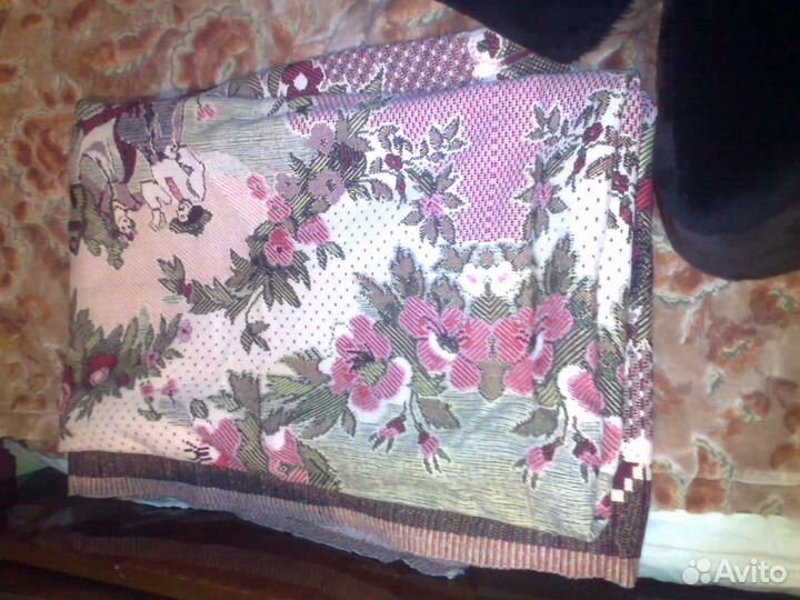 Продам отрезы тканей