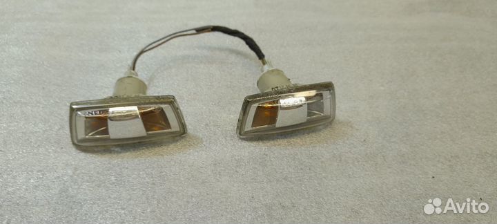 Поворотник в крыле передний Opel Astra H Astra J