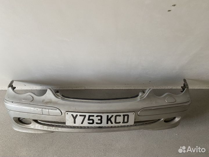 Продам бампер передний мерседес С203
