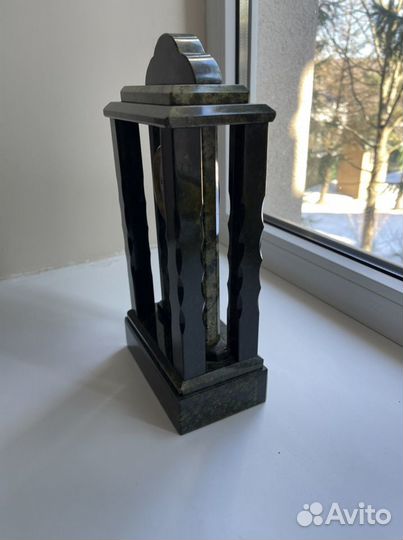 Камень часы