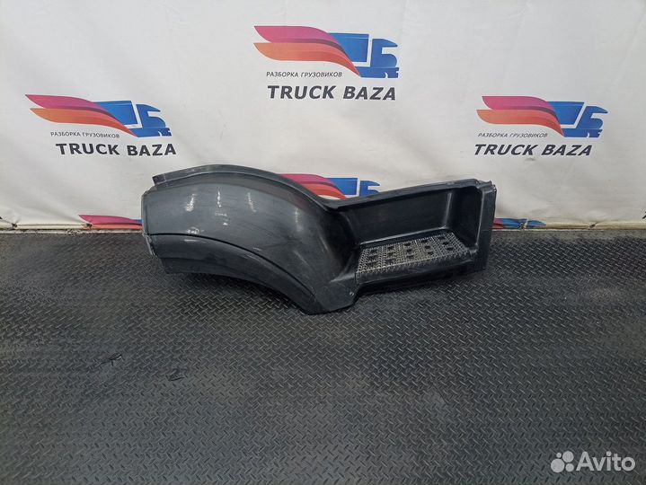 Корпус подножки правый Iveco Stralis