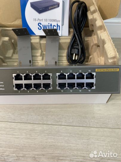 Коммутатор свитч D-link DES 1016D