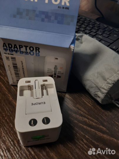 Универсальный адаптер