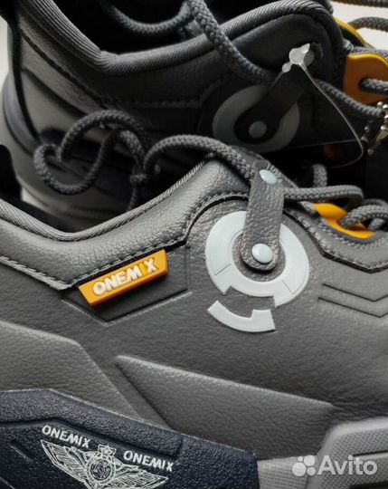 Кроссовки мужские беговые Onemix 43 новые