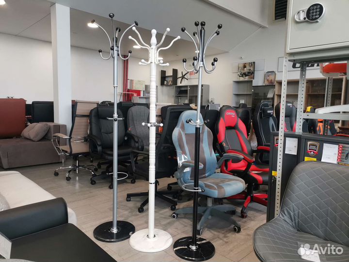 Вешалка напольная тяжелая с мраморным основанием