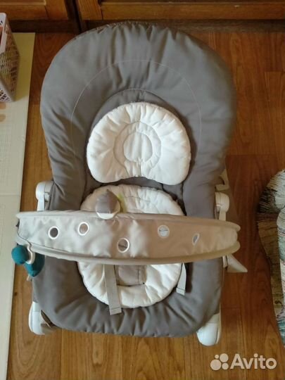 Шезлонг детский chicco