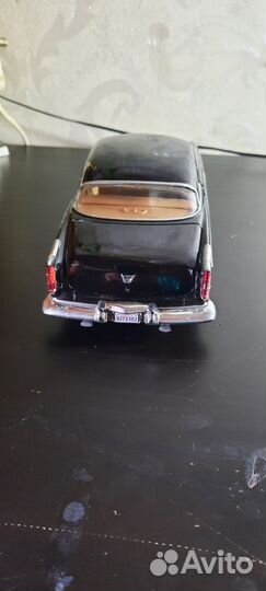 Модель автомобиля chrysler C300 1955 масштаб 1:24