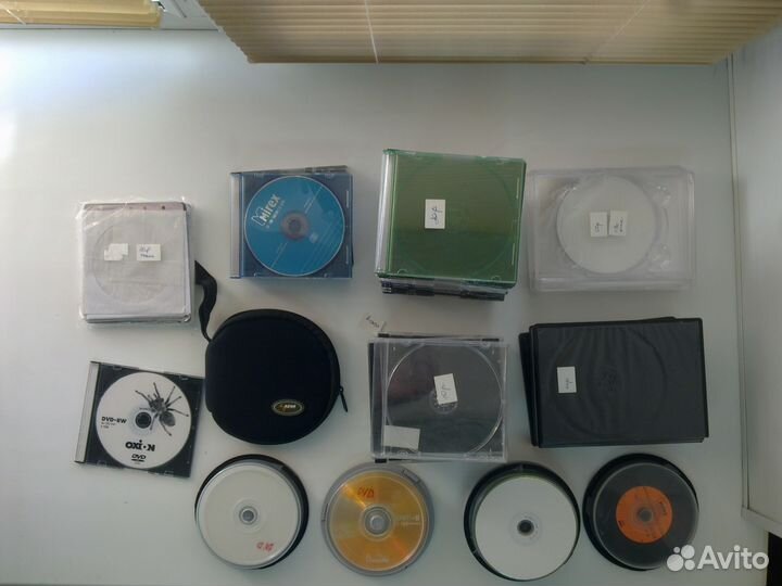 Футляры Кейсы Боксы Диски CD DWD RW R