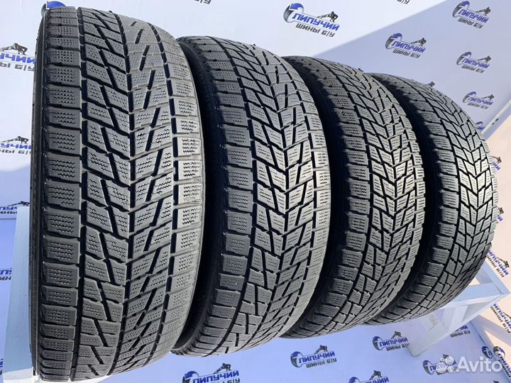 Bridgestone Blizzak LM-22 215/45 R18 93V