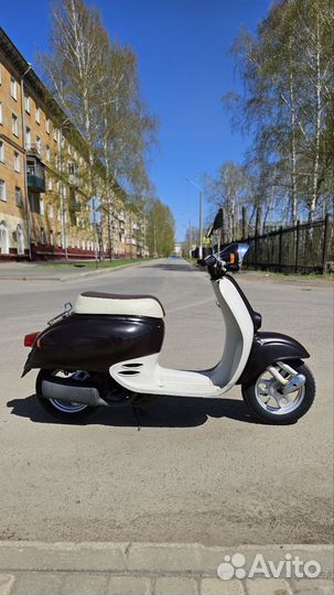 Скутер Honda Giorno