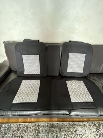 Чехлы на автомобильные сидения
