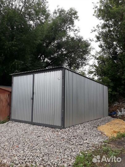 Гараж-пенал Металлический