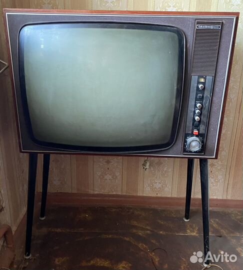 Телевизор ламповый СССР